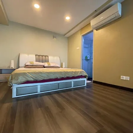 Premier Suite At Maritime George Town Bagian luar foto