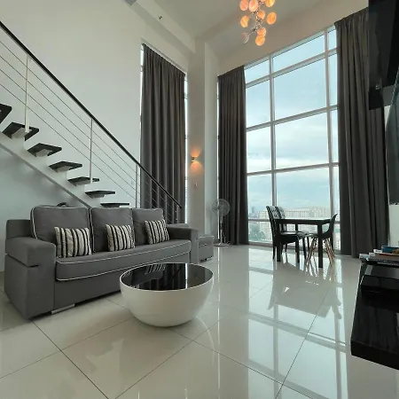 Premier Suite At Maritime George Town Bagian luar foto